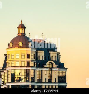 Stilizzata architettura commerciale Foto Stock
