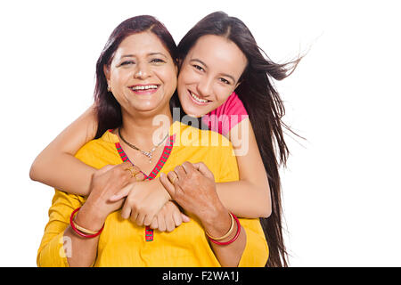 2 indian madre e figlia giovane godere Foto Stock