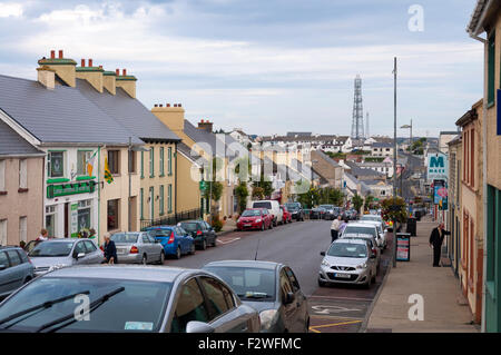 Strada principale di Dungloe, County Donegal, Irlanda Foto Stock