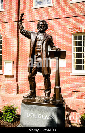Frederick Douglas statua, Talbot County Courthouse, 11 North Washington Street, Easton, Maryland Foto Stock