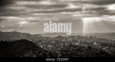 Los Angeles da Hollywood Bowl si affacciano al crepuscolo, Contea di Los Angeles, California, Stati Uniti d'America Foto Stock