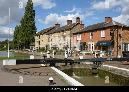 Il blocco superiore della Stoke Bruerne volo, Stoke Bruerne, Northamptonshire, England, Regno Unito Foto Stock