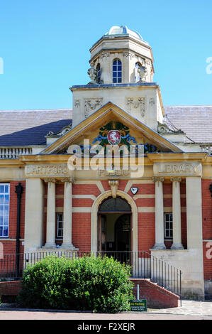 Dartford biblioteca pubblica, Central Park, Dartford Kent, England, Regno Unito Foto Stock