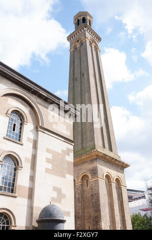 Tubo montante Tower, London Museum di acqua e vapore, Green Dragon Lane, Brentford, Greater London, England, Regno Unito Foto Stock