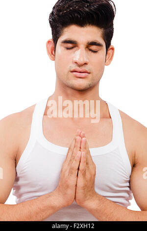 1 indian uomo adulto Yoga mani giunte Padmasana Foto Stock