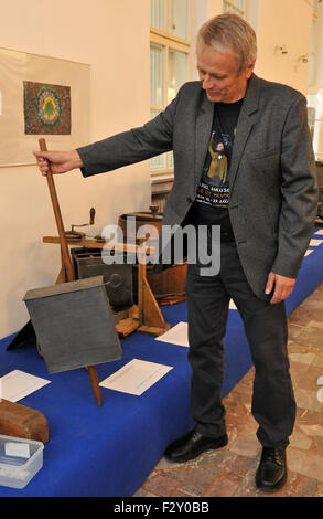 Brno, Repubblica Ceca. Xxv Sep, 2015. Tre giorni di incontro internazionale di apicoltori inizia a Brno, in Repubblica ceca, 25 settembre 2015. Foto dell'organizzatore Matela Leopold. © Vaclav Salek/CTK foto/Alamy Live News Foto Stock