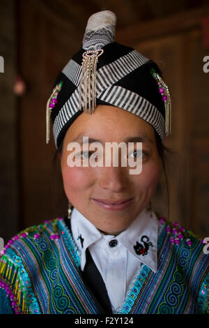 Etnico 'Flower' Hmong tribù nel Nord del Vietnam. Foto Stock