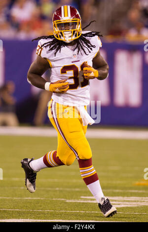 Settembre 24, 2015, Washington Redskins running back Matt Jones (31) in azione durante il gioco di NFL tra Washington Redskins e New York Giants a MetLife Stadium di East Rutherford, New Jersey. New York Giants ha vinto 32-21. Christopher Szagola/CSM Foto Stock