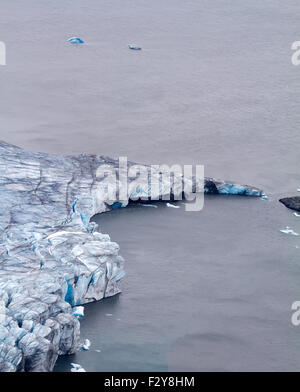 La parete frontale di un ghiacciaio di Nansen. Isola Settentrionale di Novaya Zemlya Foto Stock