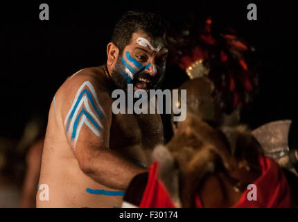 Cartagena, Spagna. Xxv Sep, 2015. La battaglia per la conquista di Qart Hadasht tra truppe Magon e le legioni di Scipione. Credito: ABEL F. ROS/Alamy Live News Foto Stock