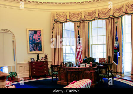 Un full-sized replica dell'Ufficio ovale a William J. Clinton Presidential Center a Little Rock Arkansas Foto Stock