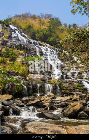 Mae Ya cascata, Nam Tok Mae Ya, Chiang Mai, Thailandia Foto Stock