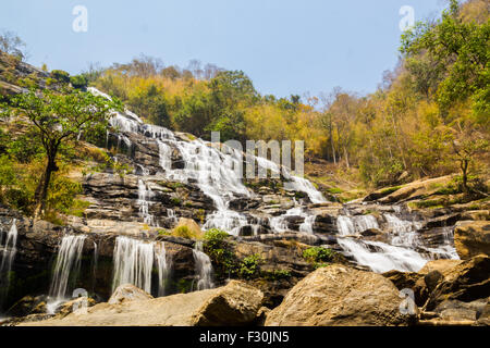 Mae Ya cascata, Nam Tok Mae Ya, Chiang Mai, Thailandia Foto Stock