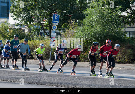 Berlino, Germania. 26 Sep, 2015. Il pattinaggio in linea evento al quarantaduesimo la maratona di Berlino, 2015 Credit: Filippo gioco/Alamy Live News Foto Stock