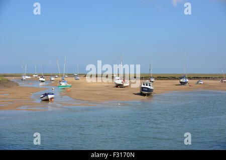 Barche ormeggiate a Wells-Next-The-Sea Foto Stock