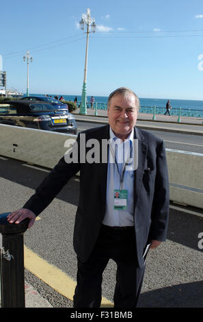 Brighton, Regno Unito. Il 27 settembre, 2015. John Prescott, ex vice primo ministro, immettendo Labour Party Conference 2015 all'Hilton Metropole Hotel, Brighton Regno Unito 12 Settembre 2015 Credit: Prixpics/Alamy Live News Foto Stock