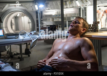 Il marziano è un imminente American film di fantascienza diretto da Ridley Scott e interpretato da Matt Damon. Questa fotografia è per il solo uso editoriale ed è il copyright del film company e/o il fotografo assegnato dal film o società di produzione e può essere riprodotto solo da pubblicazioni in congiunzione con la promozione del film di cui sopra. Un credito per il film company è richiesto. Il fotografo deve anche essere accreditato quando noto. Foto Stock