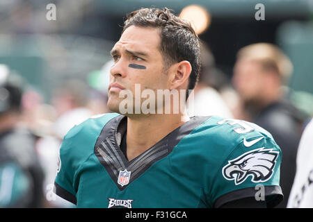 Settembre 27, 2015, Philadelphia Eagles quarterback Mark Sanchez (3) si affaccia su durante il gioco di NFL tra Philadelphia Eagles e il New York getti alla MetLife Stadium di East Rutherford, New Jersey. Philadelphia Eagles ha vinto 24-17. Christopher Szagola/CSM Foto Stock