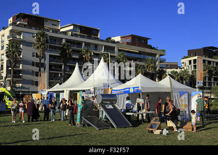 Montpellier, Francia, 26 settembre, 2015. 7° Giorno della biodiversità. Festival 'Facciamo clima". Bassin Jacques Coeur, Port Marianne. Credito: Digitalman/Alamy Live News Foto Stock