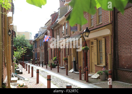 Elfreth's Alley, la più antica strada abitata negli USA a Philadelphia, Pennsylvania, Stati Uniti d'America Foto Stock