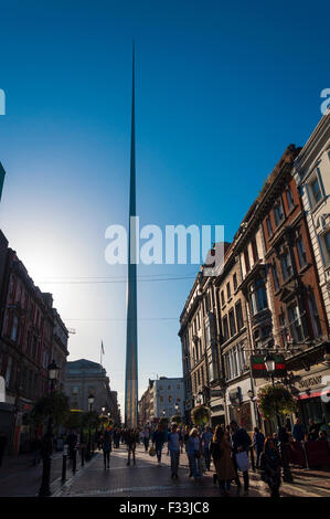 Talbot Street Dublin Ireland. Millenium ago guglia monumento della città capitale Foto Stock