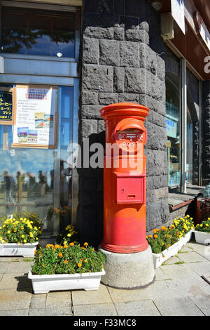 Ufficio postale, casella di posta elettronica. Stazione di Fujinomiya, Giappone. Foto Stock