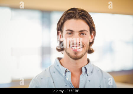 Ritratto di imprenditore sorridente Foto Stock