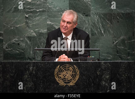 New York, NY, STATI UNITI D'AMERICA 29 Sep, 2015. Il presidente ceco Zeman risolve il settantesimo sessione dell' Assemblea generale delle Nazioni Unite presso la sede delle Nazioni Unite a New York il 7 settembre 29, 2015. Credito: ONU foto/Cia Pak/Xinhua/Alamy Live News Foto Stock