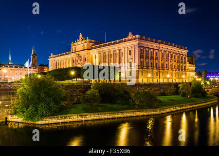 Riksdagshuset, La Casa del Parlamento di notte, Galma Stan, Stoccolma, Svezia. Foto Stock