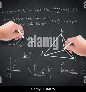 Immagine composita dell uomo d affari con la scrittura di Chalk Foto Stock