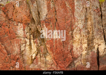 Lewisian Gneiss rock a Oldshoremore Bay Foto Stock