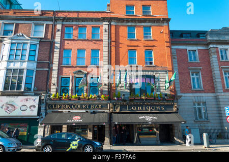 Lanigans Clifton Court Bar Hotel Theater a Dublino, Irlanda Foto Stock