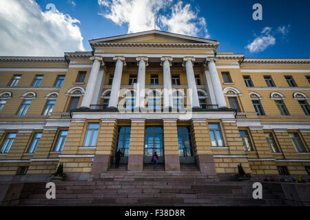 L'edificio principale dell'Università di Helsinki, a Helsinki in Finlandia. Foto Stock