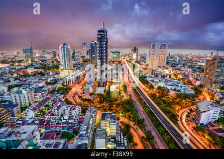 Bangkok, Thailandia twilight cityscape. Foto Stock