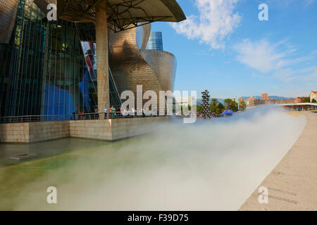 Museo Guggenheim, Bilbao, Biscaglia, Paesi Baschi, Spagna, Europa Foto Stock