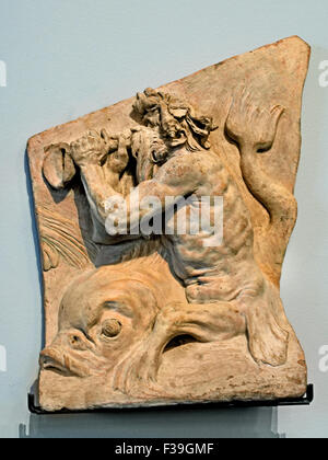 La cameriera di Amsterdam e altri frammenti vecchio Municipio ( timpano ) 1556 mitologiche creature del mare della nereide triton's delfini sea horses dallo scultore Artus Quellinus 1609 - 1668 Paesi Bassi olandese Rijksmuseum Foto Stock