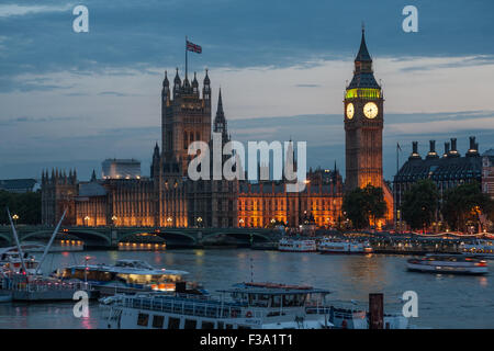 Il Big Ben e le case o il Parlamento di notte, Westminster, London Foto Stock