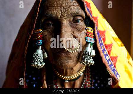 Donna appartenente alla casta Lambani ( India) Foto Stock