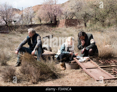 Un giorno perfetto è un 2015 dramma spagnolo film scritto e diretto da Fernando León de Aranoa. Esso è basato sul romanzo 'Dejarse Llover' da Paula Farias. Questa fotografia è per il solo uso editoriale ed è il copyright del film company e/o il fotografo assegnato dal film o società di produzione e può essere riprodotto solo da pubblicazioni in congiunzione con la promozione del film di cui sopra. Un credito per il film company è richiesto. Il fotografo deve anche essere accreditato quando noto. Foto Stock