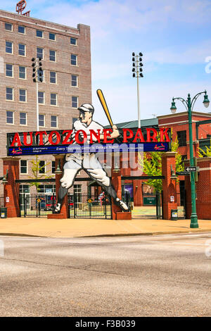 Al di fuori del parco Autozone Baseball Stadium in Memphis TN Foto Stock