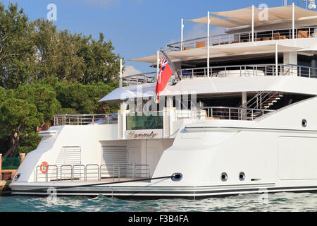 Superyacht IDYNASTY, IMO 9657545 Foto Stock