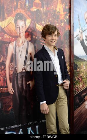 New York, NY, STATI UNITI D'AMERICA. 4 Ott 2015. All'arrivo per PAN Premiere, Ziegfeld Theatre di New York, NY Ottobre 4, 2015. Credito: Kristin Callahan/Everett raccolta/Alamy Live News Foto Stock