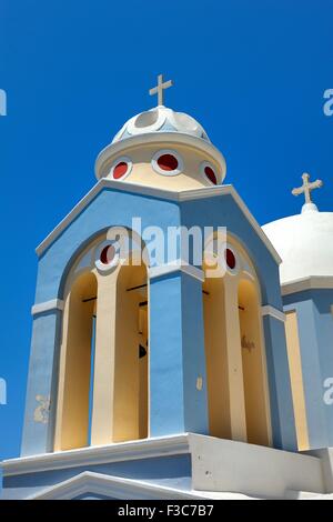 La Chiesa cattolica di San Stylianos Fira Santorini Grecia Foto Stock