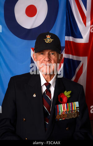 ROYAL AIR FORCE VETERANO A REUNION Foto Stock