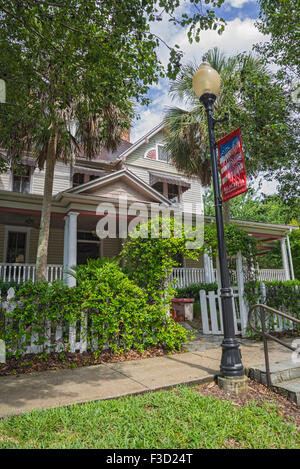 Vecchia Florida Cracker homes in North Central Florida cittadina di Alachua. Foto Stock