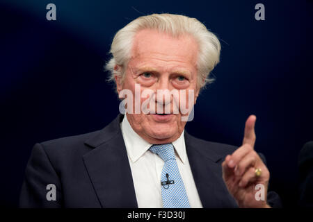 Manchester, Regno Unito. Il 5 ottobre 2015. Michael Heseltine parla al giorno 2 del 2015 Congresso del Partito Conservatore di Manchester. Credito: Russell Hart/Alamy Live News. Foto Stock