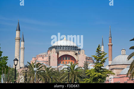 Haghia (Aya) Sophia - la famosa chiesa e moschea di Istanbul Foto Stock