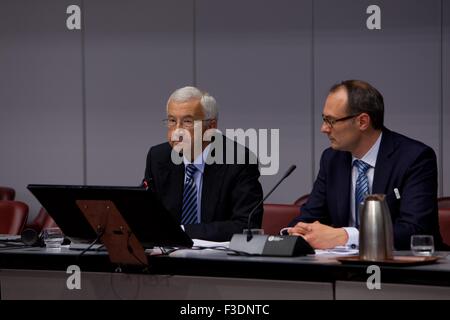 Ginevra, Svizzera. 5 Ottobre, 2015. Green Cross International, Ginevra, Svizzera, Conferenza internazionale per il verde e l'economia inclusiva, 2015. Credito: Ania Freindorf/Alamy Live News Foto Stock