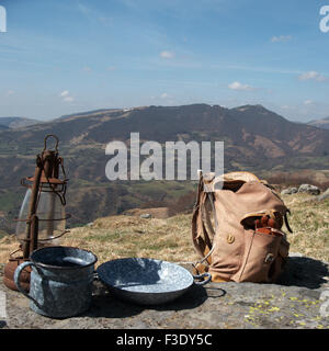 Campeggio rustico marcia sulla cima Foto Stock