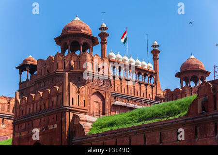 Il Forte rosso a Delhi. Patrimonio mondiale dell'UNESCO, il Forte Rosso è un simbolo iconico di India. Delhi, India. Foto Stock